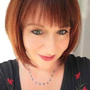 Meet your Posher, Kari